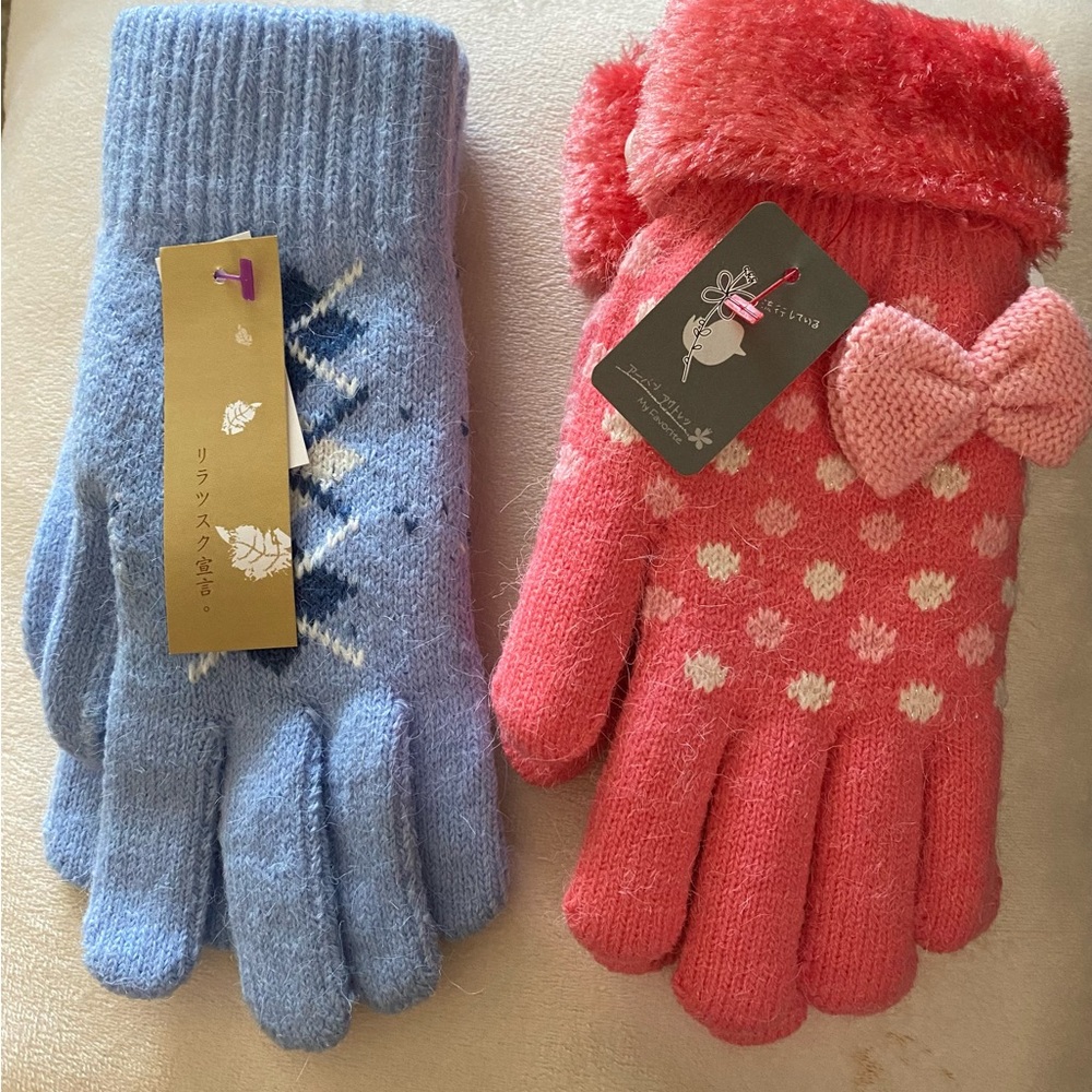 2-Pack Women’s Japanese Mittens Pink Bow  Blue Argyle NWT Winter Bundle